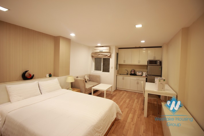 Modern studio apartment for rent in Hoan Kiem district, Ha Noi